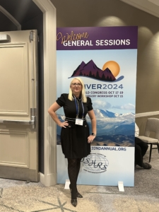 Dr Kelemen at the 32nd ISHRS meeting in Denver, CO.